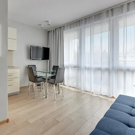 Sunrise Apartments Close To The Beach & By Noclegi Renters * Sopot