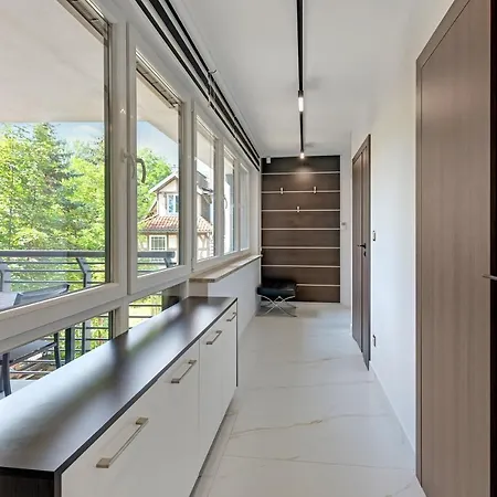 Apartment Dom & House - Sunrise *