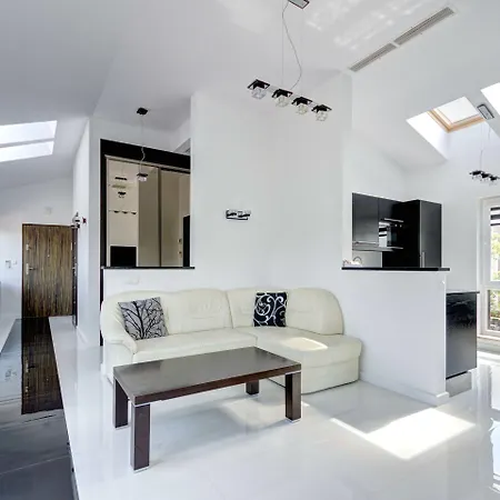 Daire Sunrise Apartments Close To The Beach & By Noclegi Renters