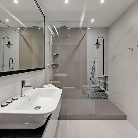Sunrise Apartments Close To The Beach & By Noclegi Renters