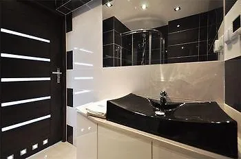 Sunrise Apartments Close To The Beach & By Noclegi Renters Daire Sopot