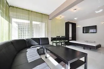 Sunrise Apartments Close To The Beach & By Noclegi Renters Daire Sopot