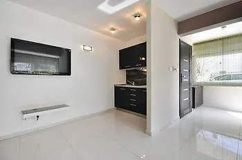 Sunrise Apartments Close To The Beach & By Noclegi Renters Daire Sopot
