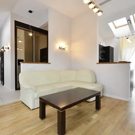 Sunrise Apartments Close To The Beach & By Noclegi Renters
