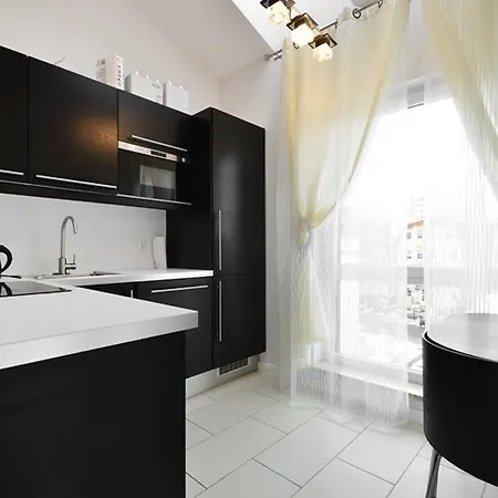 Sunrise Apartments Close To The Beach & By Noclegi Renters * Sopot