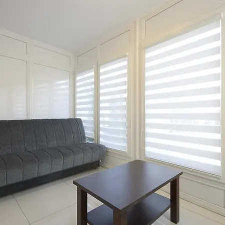Dom & House - Sunrise Apartment