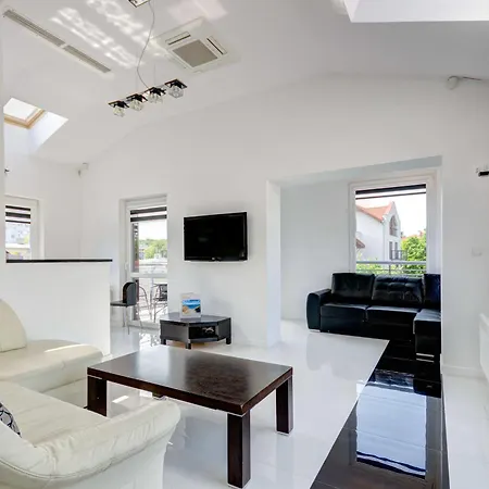 Apartment Dom & House - Sunrise Sopot