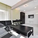 Sunrise Close To The & By Renters Апартаменты *