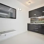 Sunrise Close To The & By Renters Апартаменты *