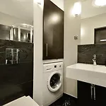 Апартаменты Sunrise Close To The & By Renters Сопот