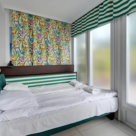 Apartament Sunrise Close To The & By Renters *