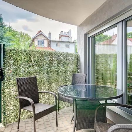 Апартаменты Sunrise Close To The & By Renters *