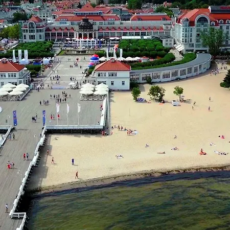 Sunrise Close To The & By Renters Сопот