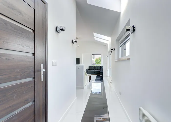 Sunrise Close To The & By Renters 아파트