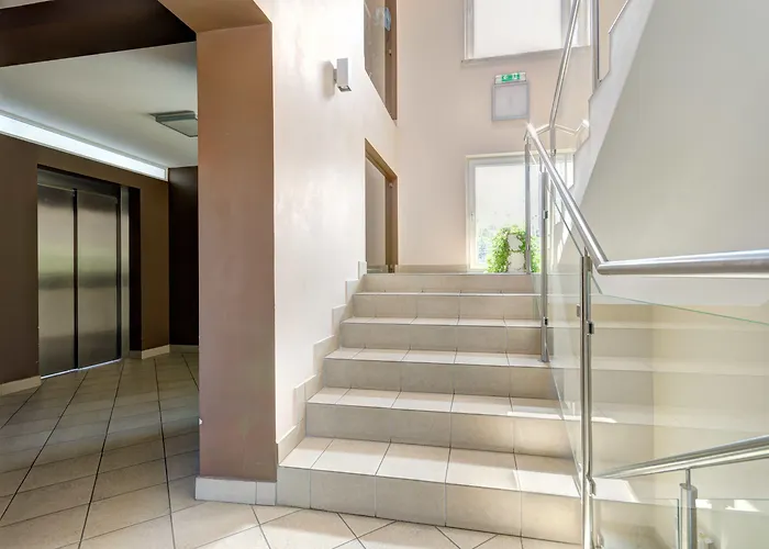 Sunrise Close To The & By Renters 아파트