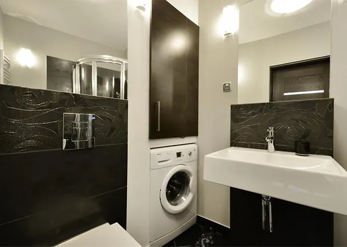 公寓 Sunrise Close To The & By Renters 索波特